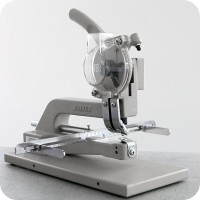 Akučių užspaudimo įrenginys Joiner (Ø 5.5mm) Akučių užspaudimo įrenginys Joiner (Ø 5.5mm)